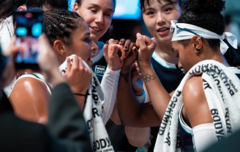 开云体育官网-李月汝第二轮Unrivaled比赛拿下6分3板！球队末节逆转 取得两连胜