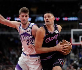 开云体育官网-武切维奇35+7+5上篮准绝杀 公牛主场险胜爵士