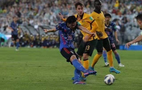 开云娱乐游戏-【世预赛】三苫薰双响 日本2比0澳大利亚提前出线