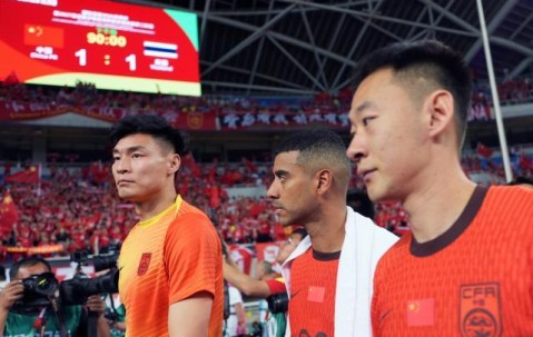 开云娱乐游戏-纪实国足险平泰国幕后：不是“他杀”是“自杀”！